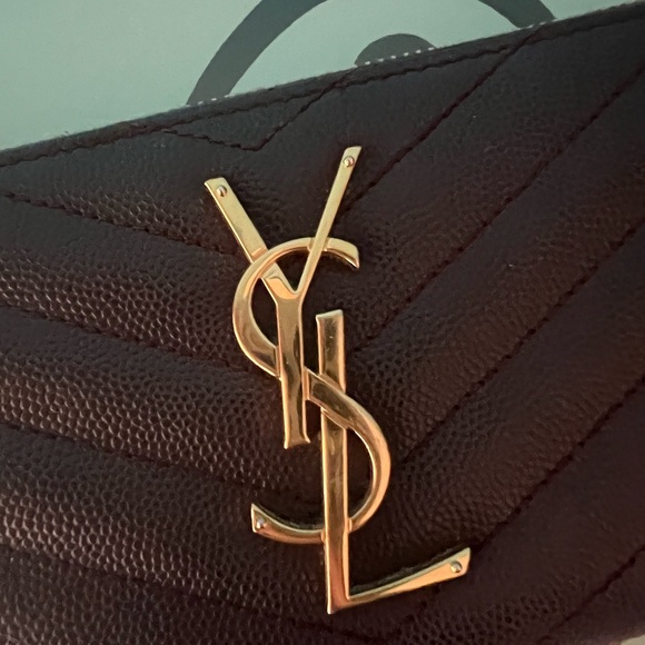 YSL Matelasse Chevron Monogram Zip Wallet - Picture 2 of 9